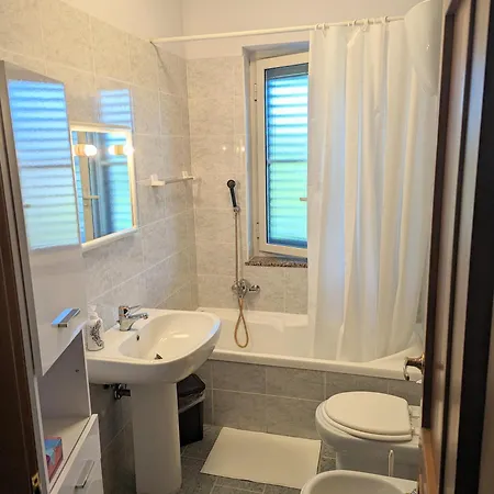 Sole Di Davoli - Three Bedroom Apartment Marina di Davoli