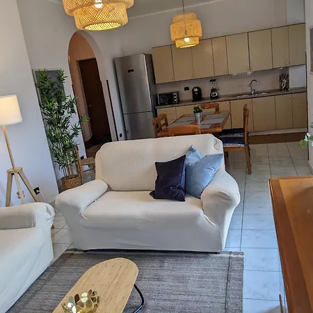 Sole Di Davoli - Three Bedroom Apartment Marina di Davoli