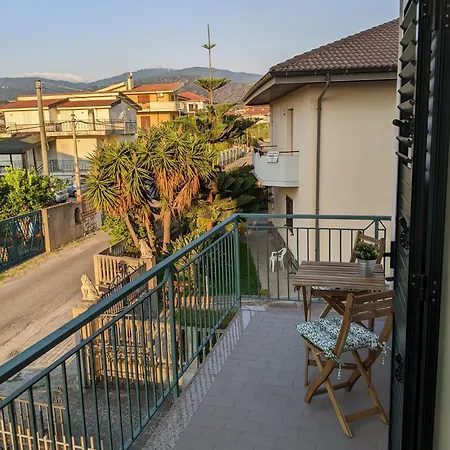 Sole Di Davoli - Three Bedroom Apartment *