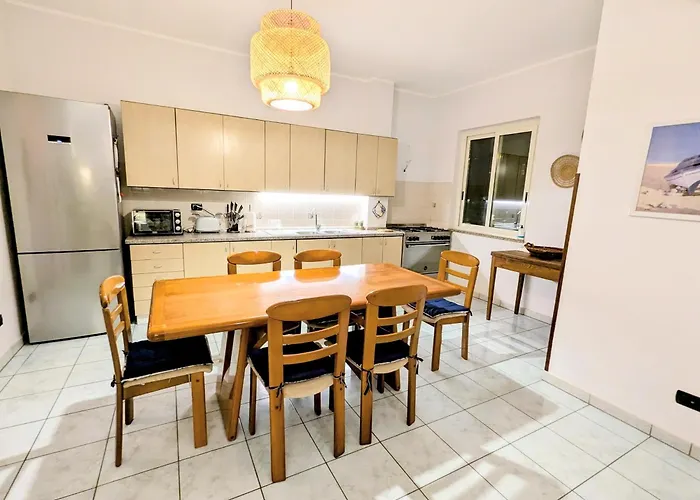 Sole Di Davoli - Three Bedroom Marina di Davoli