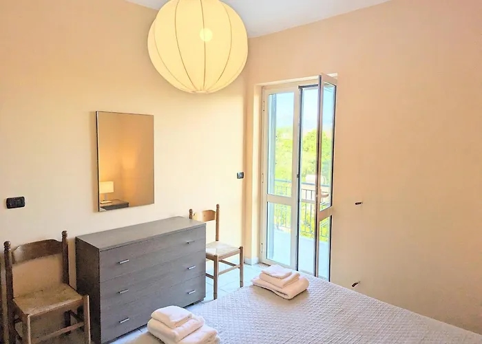 Sole Di Davoli - Three Bedroom Apartment